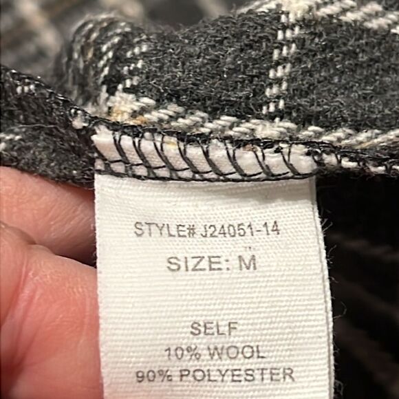 Alter’d State Vest Woman’s Size Medium Lawson Open Waterfall Front Gray Plaid - Picture 7 of 7